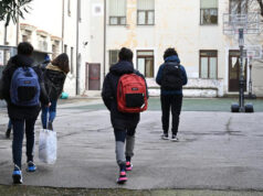 Scuola: nell’isola uno studente su tre rischia di abbandonare gli studi