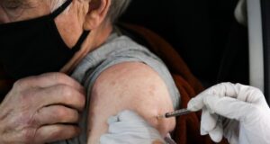 Vaccino, Romina Mura (Pd): “Bisogna scegliere se renderlo obbligatorio” vaccino