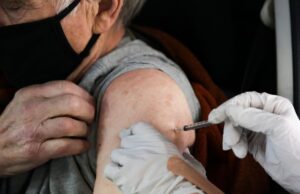 Vaccino, Romina Mura (Pd): “Bisogna scegliere se renderlo obbligatorio” vaccino