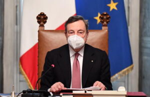 Covid, Draghi: “Si possono riconsiderare le aperture anche prima del 30 aprile” Draghi