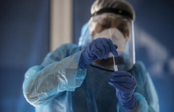 Covid, Italia: 881 nuovi positivi e 17 decessi