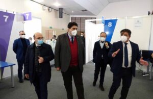 Vaccini: Sardegna prima regione in Italia per la fascia tra 12 e 19 anni vaccini Sardegna