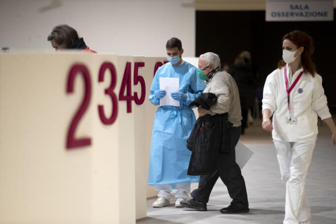 Effetto Super Green pass, nell’Isola 3500 prime dosi in un giorno vaccini