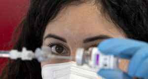 Vaccini: al via in Sardegna a somministrazione per over 70 vaccini