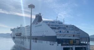 Olbia, nave Grimaldi bloccata nel porto: avaria al sistema antincendio Grimaldi