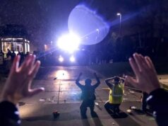 Usa, 20enne afroamericano ucciso dalla polizia: proteste a Minneapolis Minneapolos