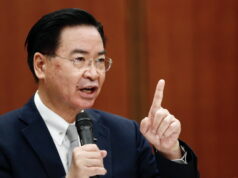 Nave militare Usa nello stretto di Taiwan, ira di Pechino