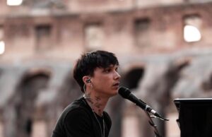 Niente tour negli stadi per Ultimo: concerti posticipati al 2022