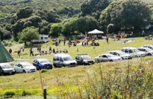 Covid, Sassari, oltre 130 negazionisti a Palmadula: “Siamo cittadini del regno sovrano di Gaia”