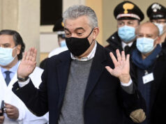 Inchiesta mascherine, Arcuri indagato per peculato