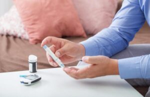 Covid, vaccini: diabetici tra “pazienti fragili” per il Ministero, ma non per la Regione