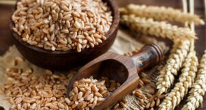 “Allergene non dichiarato”: richiamato farro in scatola a marchio Conad