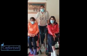 Luciana insieme alle figlie disabili: “Chiarimenti su campagna vaccinale per soggetti fragili”