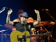 Paul Simon vende alla Sony 60 anni di musica