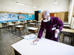 Scuola: ‘Oltre l’80% del personale vaccinato’. Dal 7 aprile 5,6 milioni in classe, 2 su 3