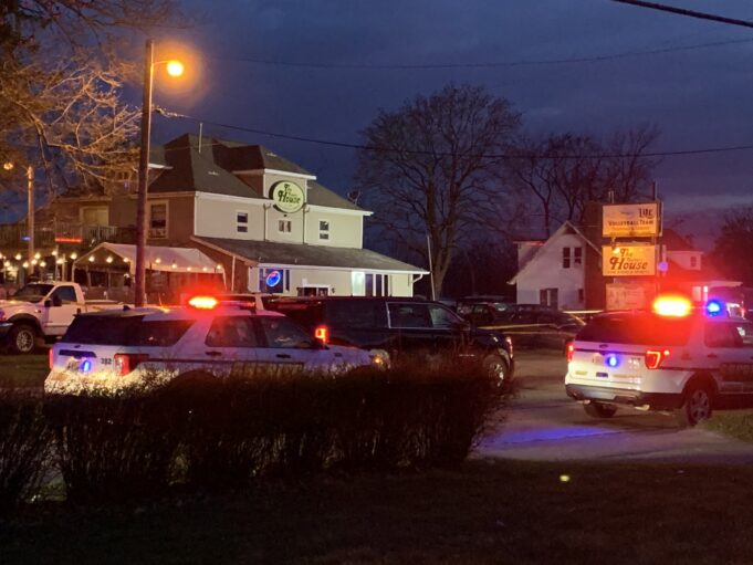 Sparatoria nel Wisconsin provoca 3 morti e 2 feriti gravi