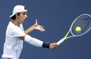 Tennis, Sardegna Open: Musetti batte Evans e vince agli ottavi tennis Musetti