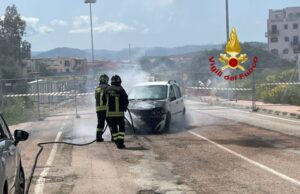 Olbia, auto a gas in fiamme: intervengono i Vigili del fuoco