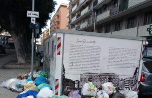 Cagliari, isola ecologica in via Pacinotti: “Situazione indecorosa”