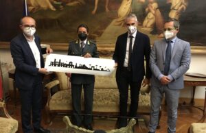 Sport, sindaco di Cagliari incontra surfista olimpica sarda Marta Maggetti