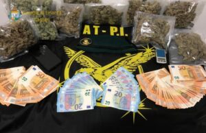 Cagliari, spaccio e resistenza a pubblico ufficiale: 25enne in manette