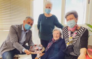 Alghero festeggia Maria Sechi: spente 106 candeline