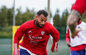 Il Cagliari vince a Benevento contro tutto e tutti, salvezza ad un passo