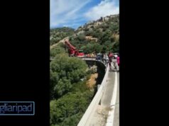 Auto cade da scogliera: sul posto Vigili del fuoco e 118