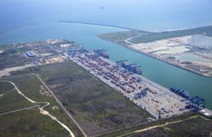 Porto Canale, passa emendamento del M5s su indennità salariale per lavoratori