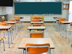 Cagliari: la scuola lascia i banchi e apre le porte alla città