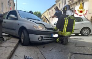 Scontro frontale a Sassari, auto perde controllo a causa di un piccione