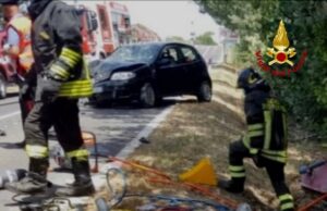 Scontro frontale tra auto e trattore: muore 75enne a Terralba
