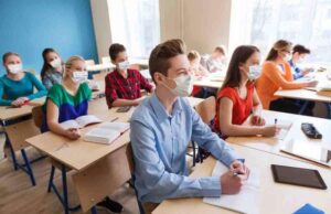 Scuola, da lunedì via a esami terza media in presenza