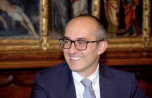 “Regole inutili e cervellotiche”: Truzzu sbotta contro il Governo
