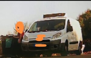 Alghero, gettano rifiuti in cassonetti stradali: incivili pizzicati da telecamere