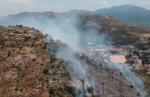 Incendi: 16 roghi nell’Isola, in azione elicotteri e un Canadair