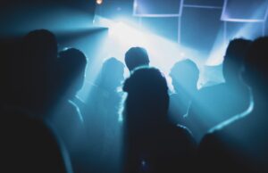 Rave party ‘no mask’ a Maleo: in 700 da tutto il nord Italia