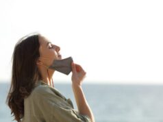 Covid, giorni contati per tamponi e quarantene