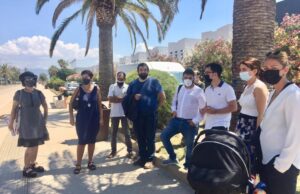 Sacchi di nylon al Poetto, Progressisti. “Un disastro sotto i nostri occhi: urgente la bonifica”