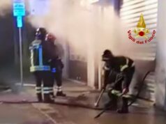 Cagliari, fiamme in pizzeria di via Tasso: intervengono i vigili del fuoco