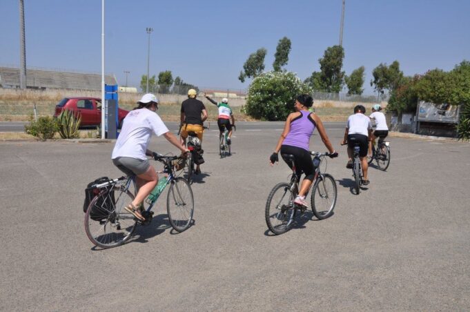 Da Cagliari il “tour poetico” in bici per ricordare Andrea Olla