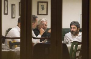 Politica: Grillo tenta la mediazione, cena con Di Maio e Fico