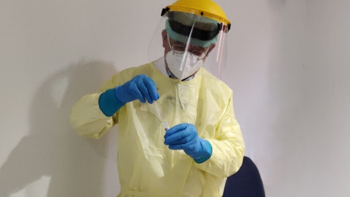 Covid, al Policlinico e al S. Giovanni di Dio screening di massa del personale