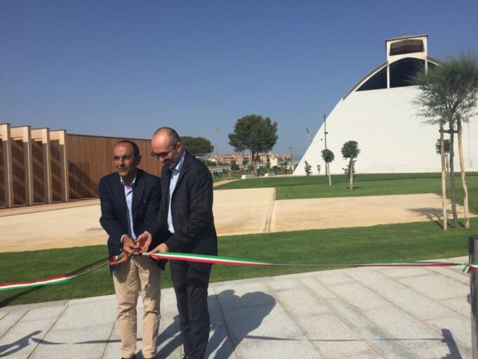 Una nuova area verde sul lungomare: inaugurato a Cagliari il Parco del Nervi