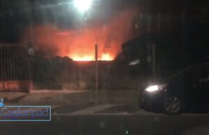 Paura a Capoterra, fiamme vicino alle abitazioni