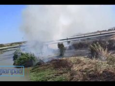 Vasto incendio a Assemini: in azione un elicottero