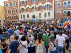 No Green pass: in duemila in piazza a Cagliari: il video