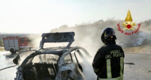 Auto in fiamme a Quartu Sant’Elena: nessun ferito