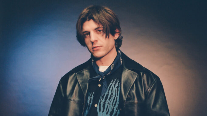 Ad Alghero arriva il rapper Rkomi in concerto