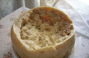 Casu marzu, lungo reportage della Cnn sul “formaggio più pericoloso al mondo”